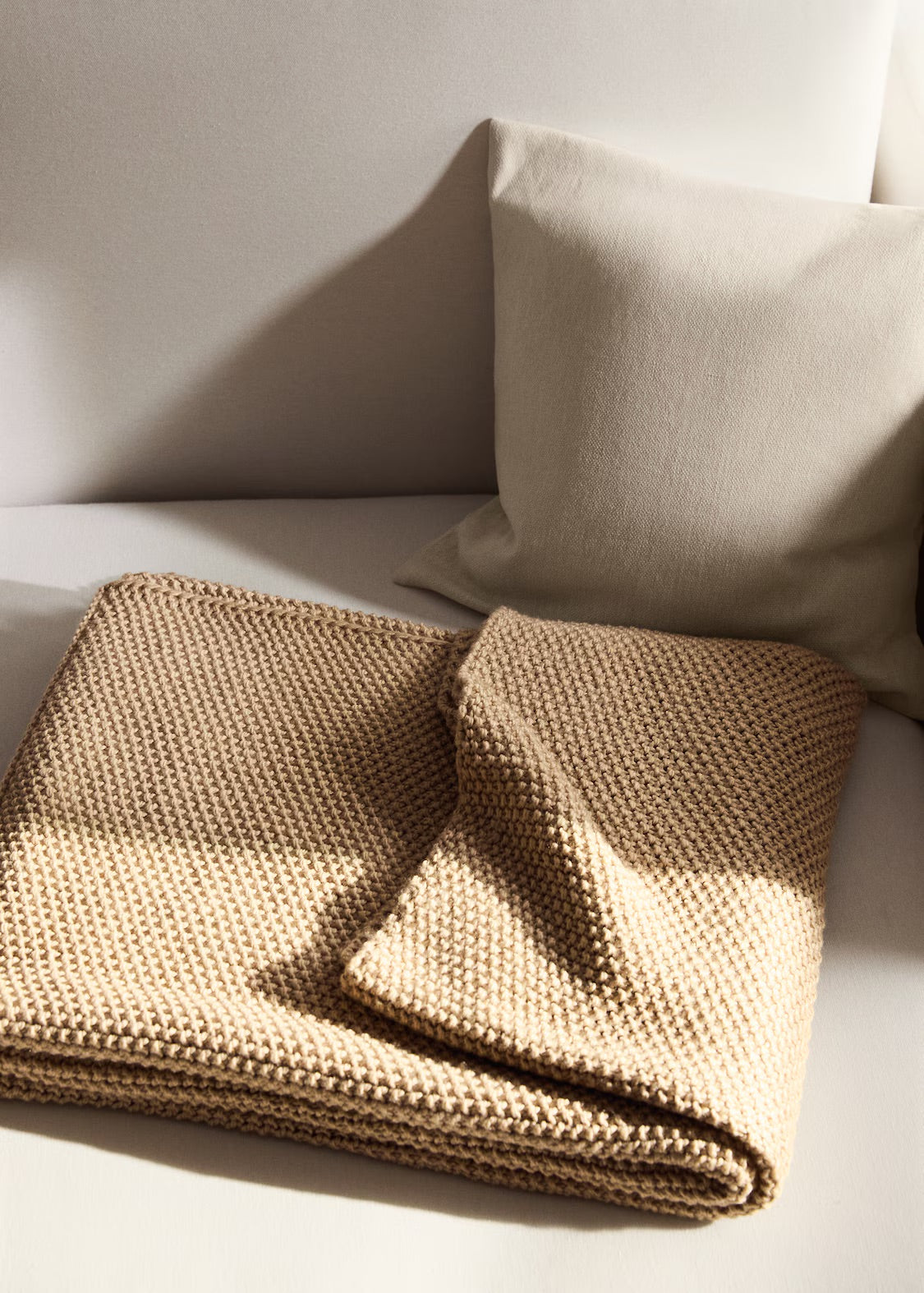 Throw blanket, knitted design, 51x70.8"