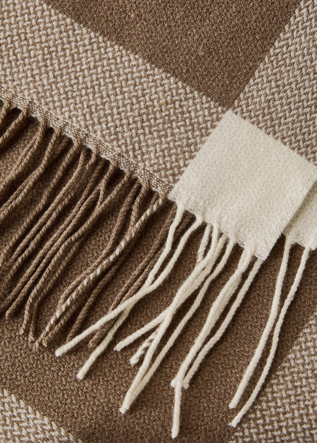 Throw blanket, wool blanket, fringe finish, 51x70.8"