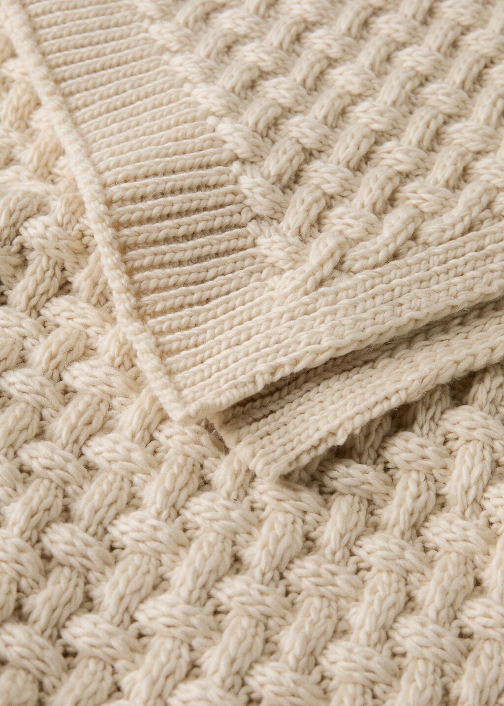 Throw blanket, interlock knit, 51x70.8"