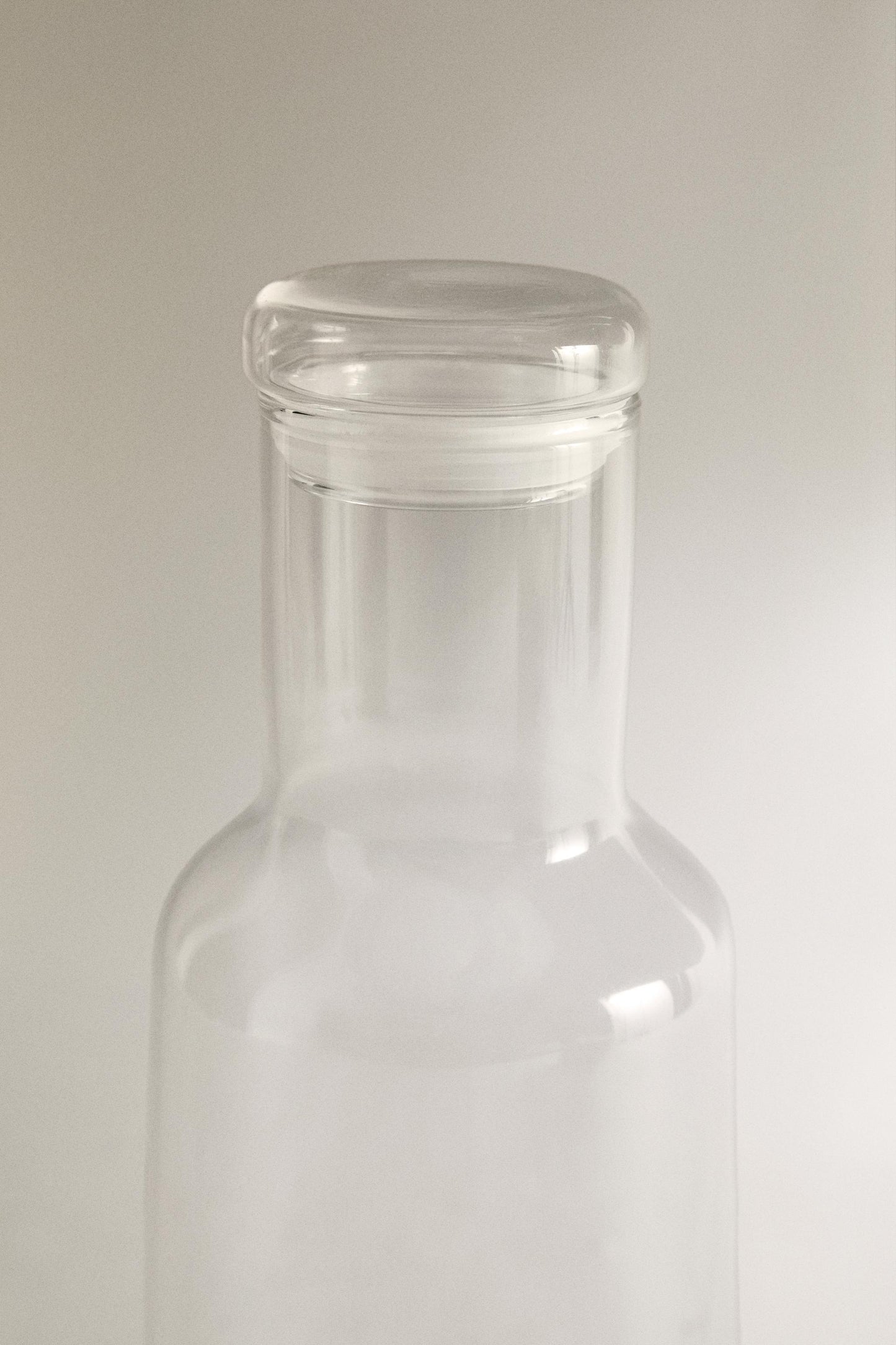 Drinkware, bottle with lid, borosilicate glass