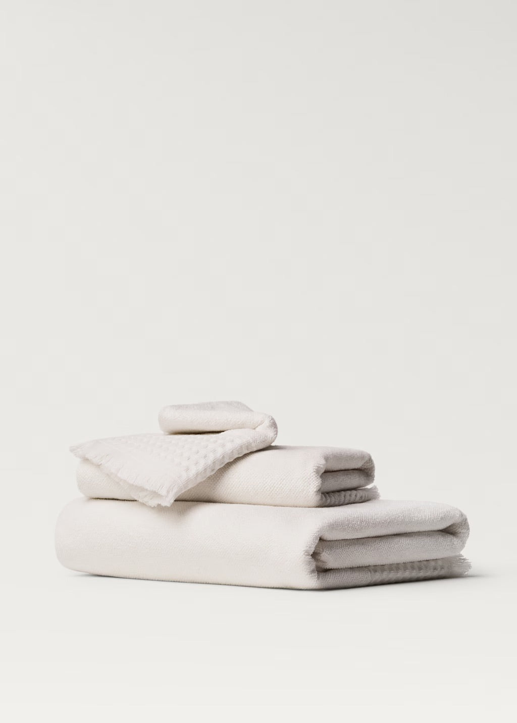 Towel, waffle trim and fringe, 480 g/m2, off white
