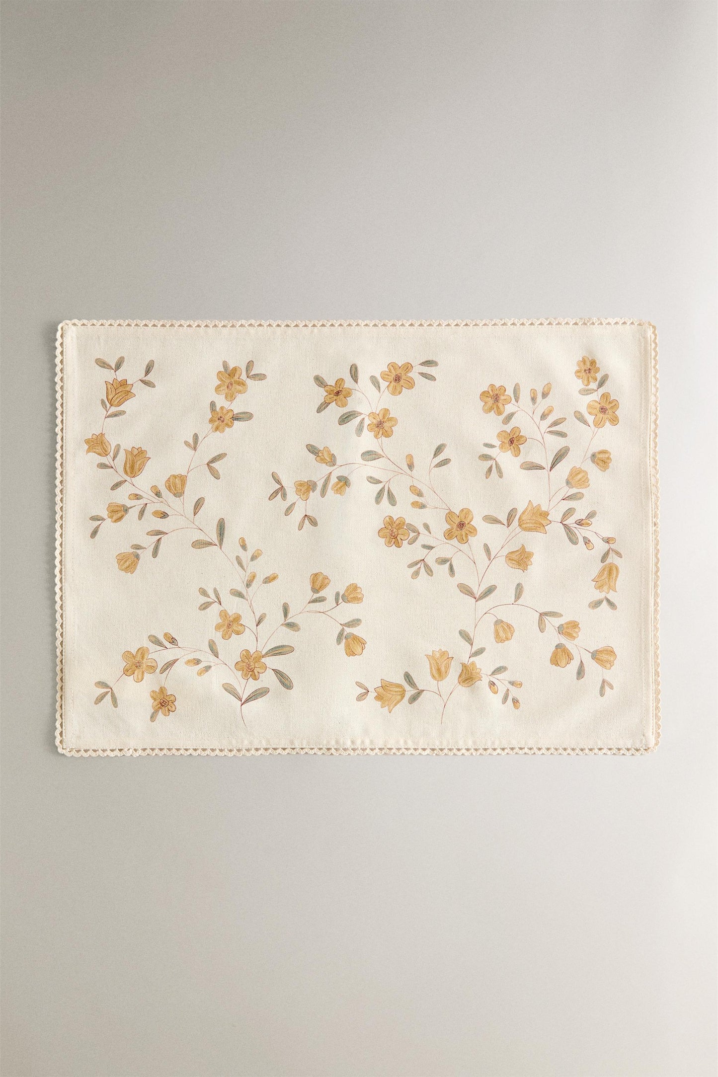 Placemat, cotton, flower print, 14x19.5in