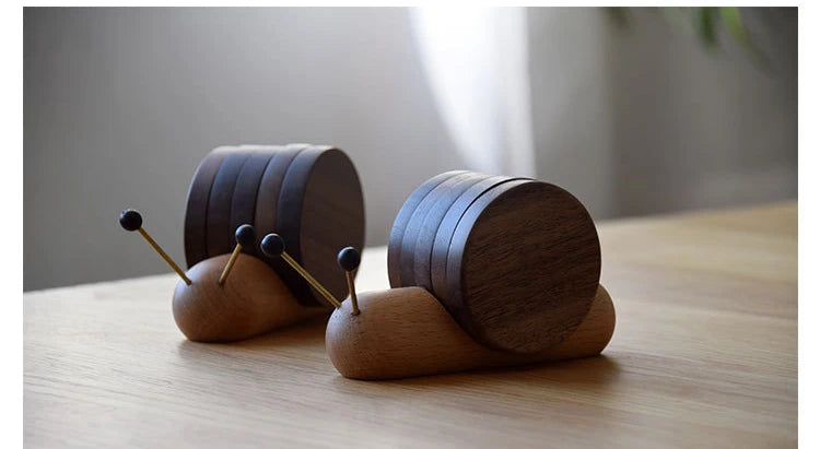 Coaster, set of round coaster and snail shape holder, wooden