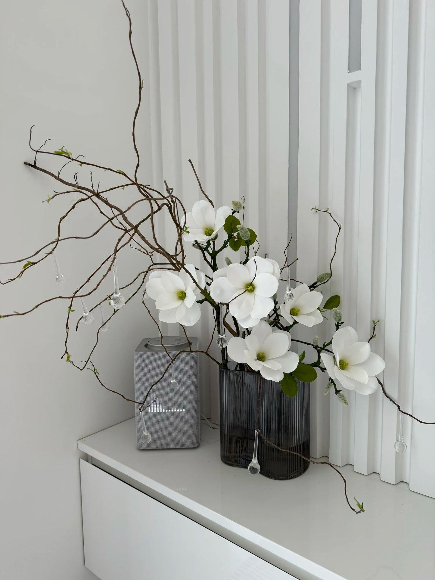 Artificial flower, magnolia/white, stem 56cm with 3 flowers, pack of 3 stems