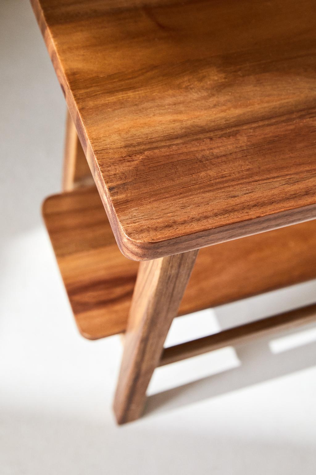 Bench, acacia, length 21.6"