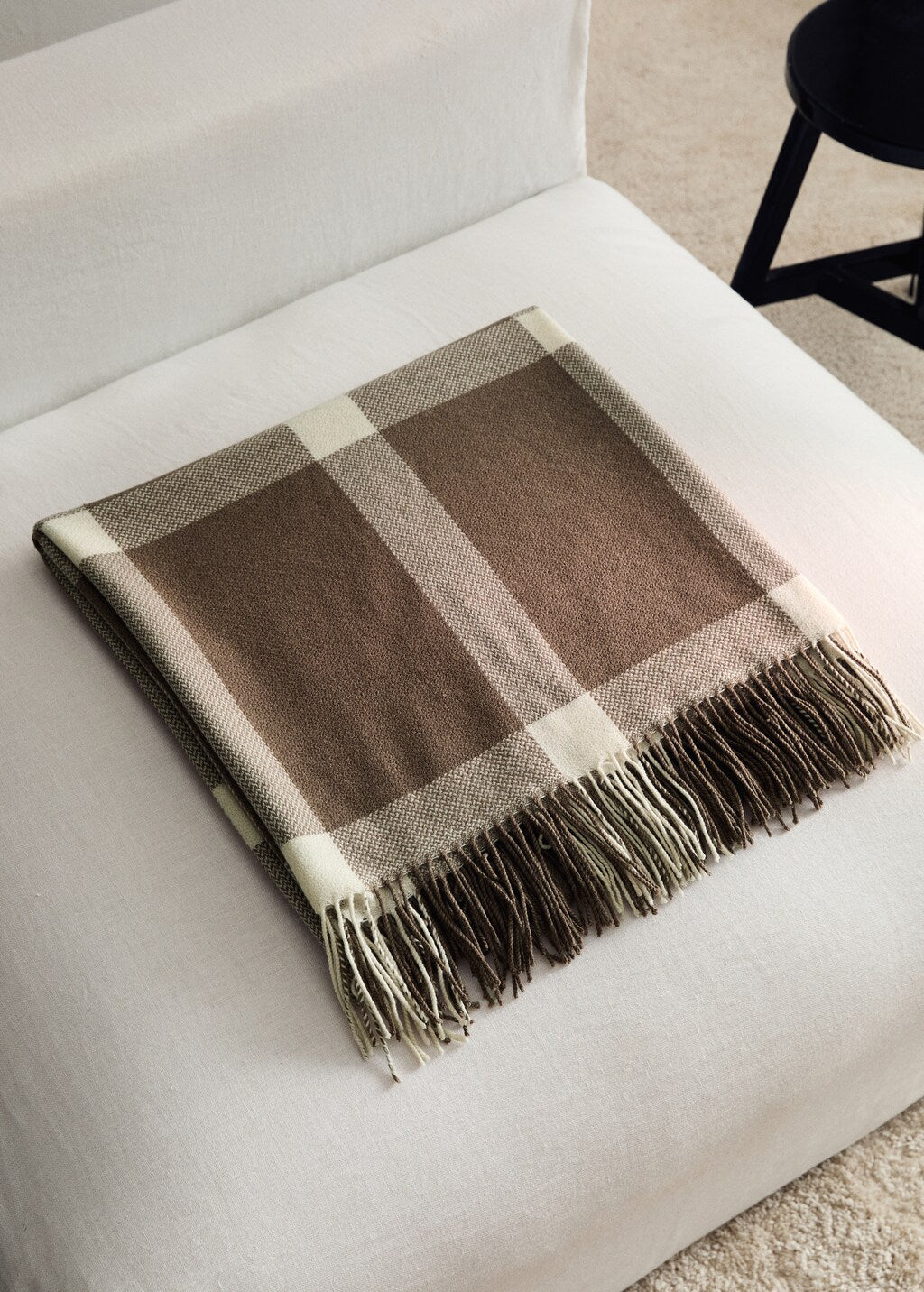 Throw blanket, wool blanket, fringe finish, 51x70.8"