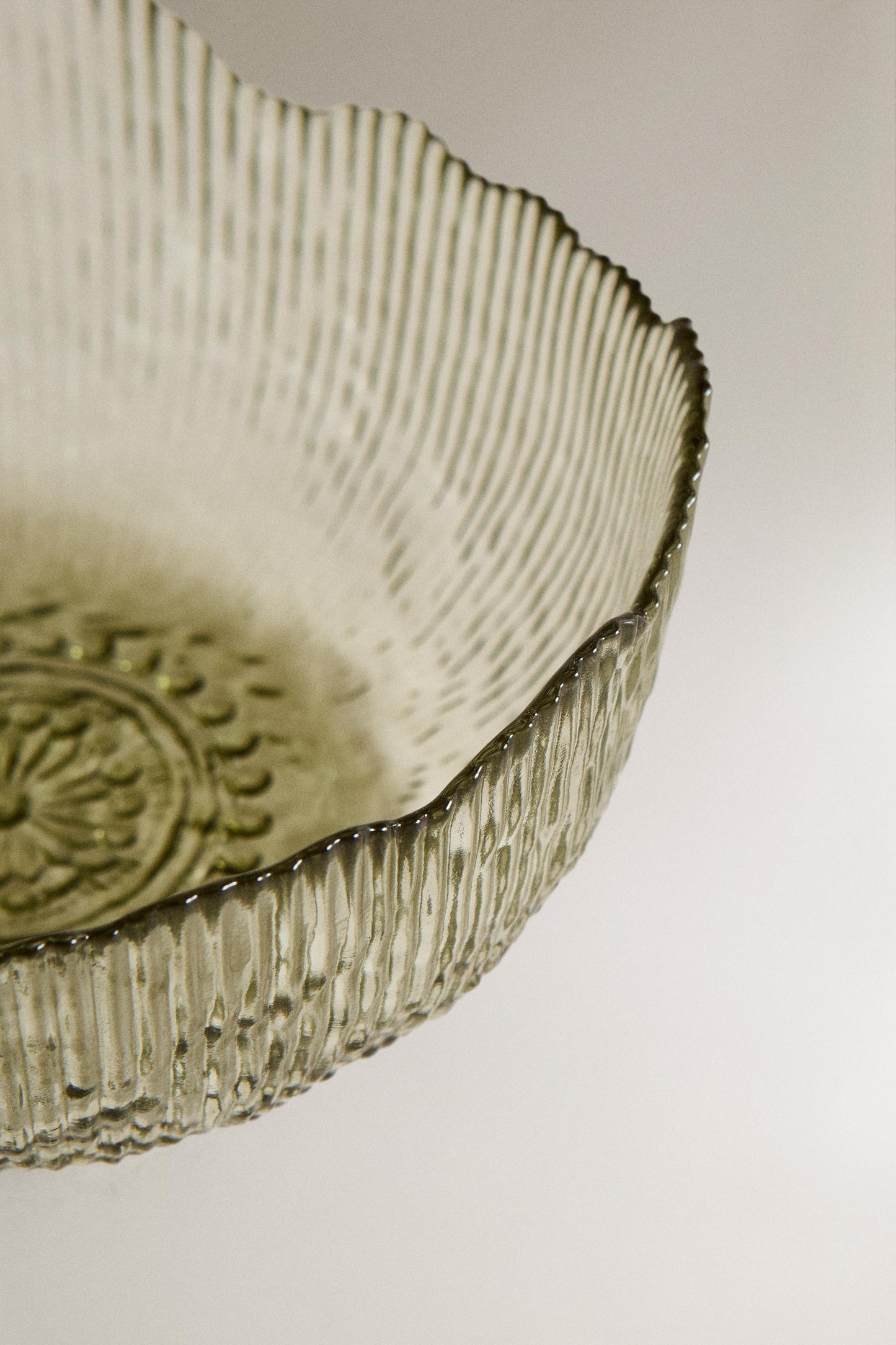 Serveware, bowl, glass, raised design, green, 8in