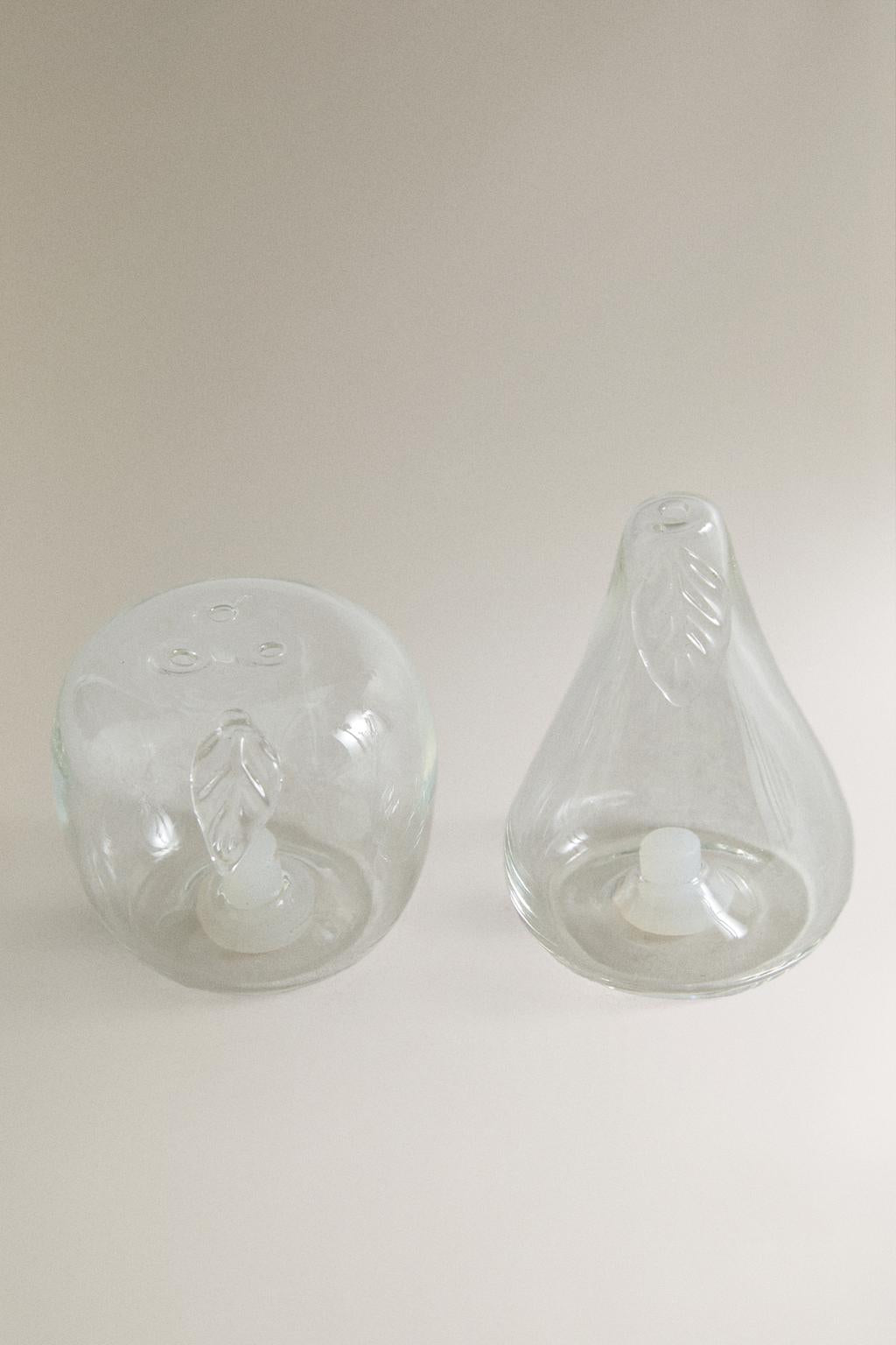 Salt and pepper shakers, borosilicate, fruit shape