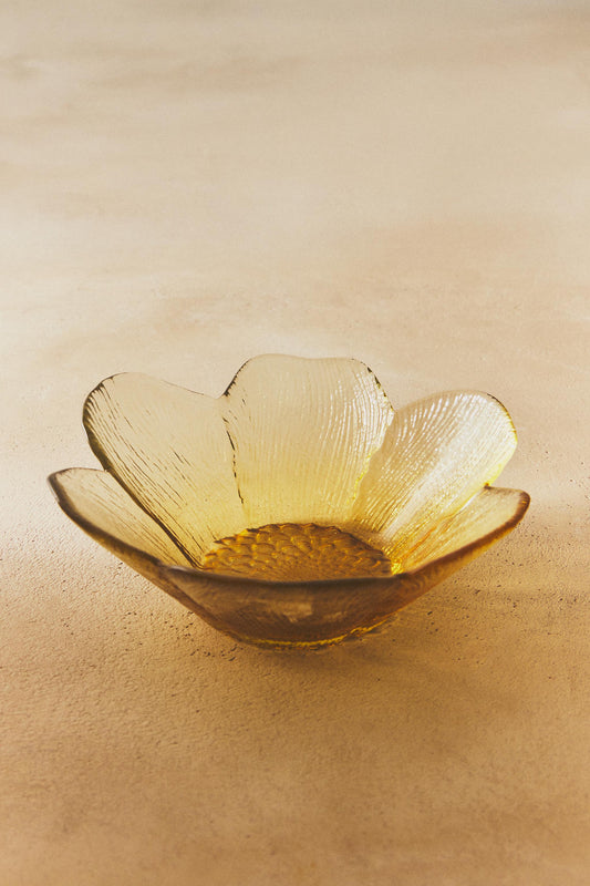 Serveware, bowl, glass, flower shape, brown