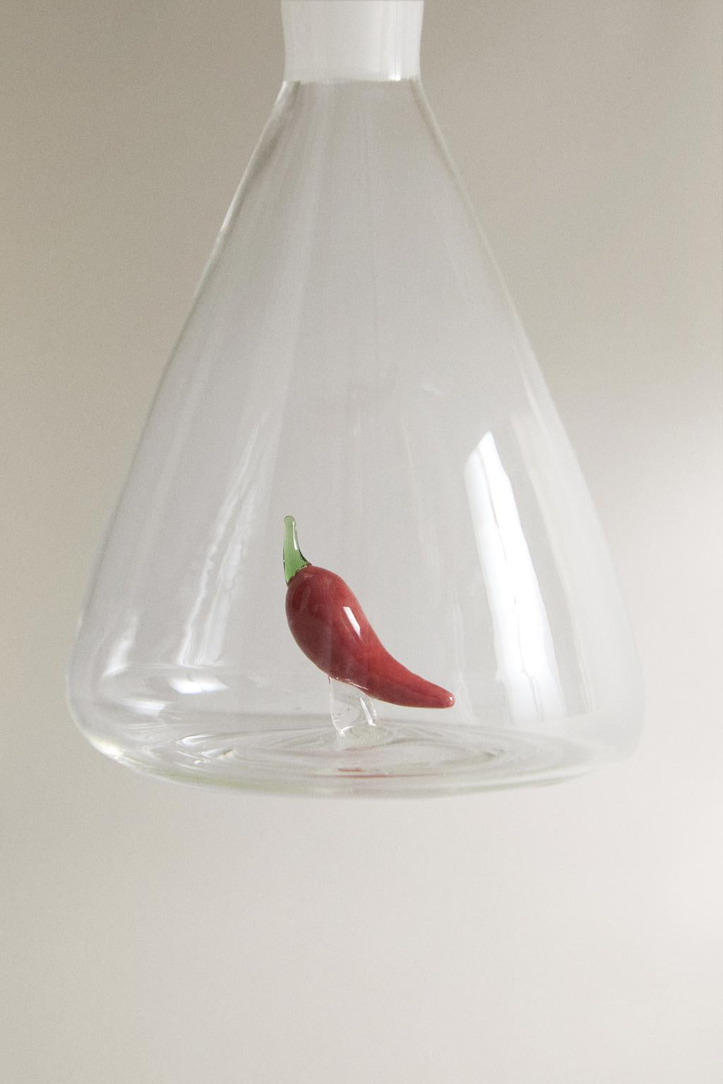 Cruet, borosilicate glass, chili shape inside