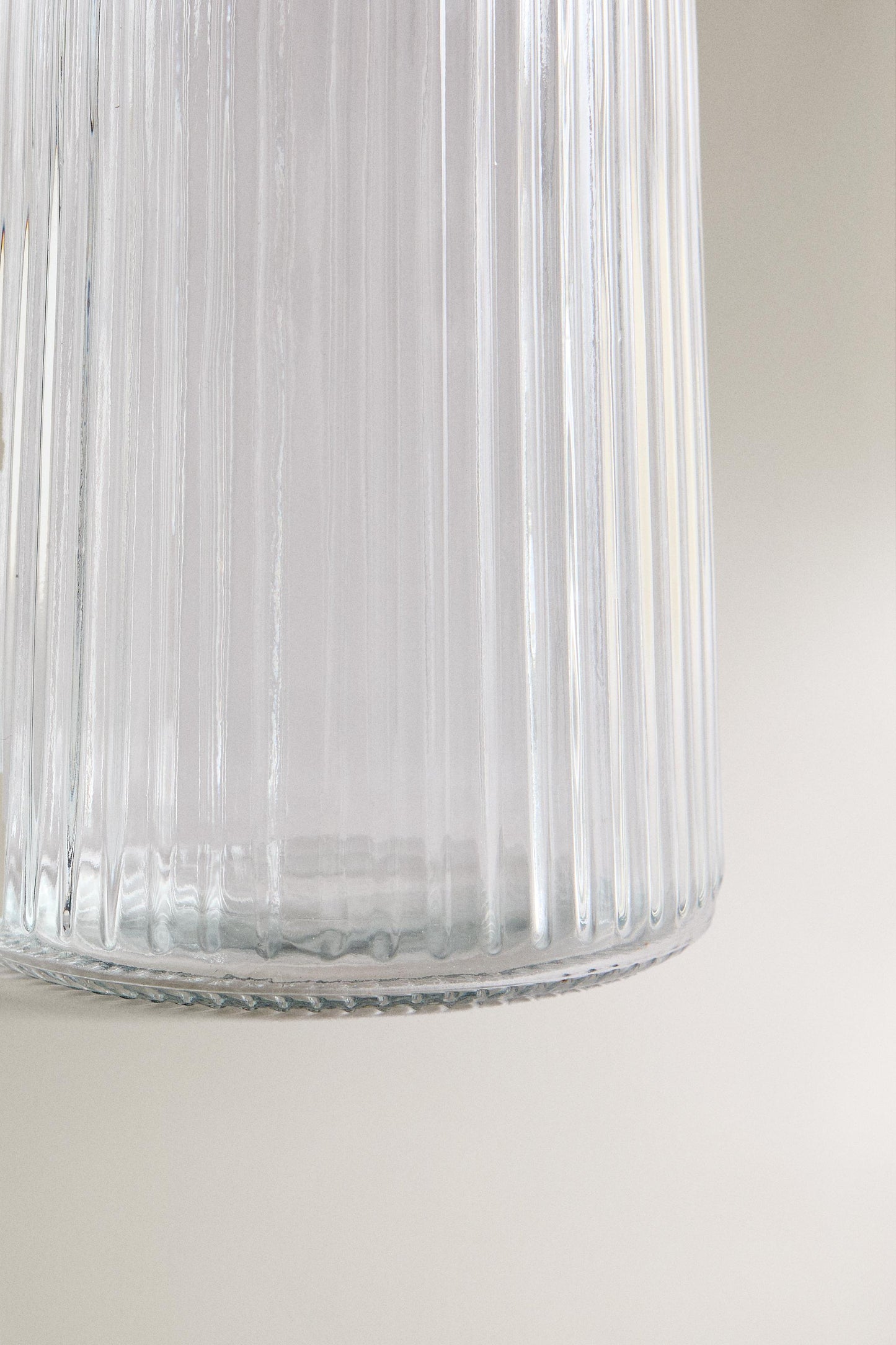 Storage, kitchen jar, borosilicate glass, wooden lid