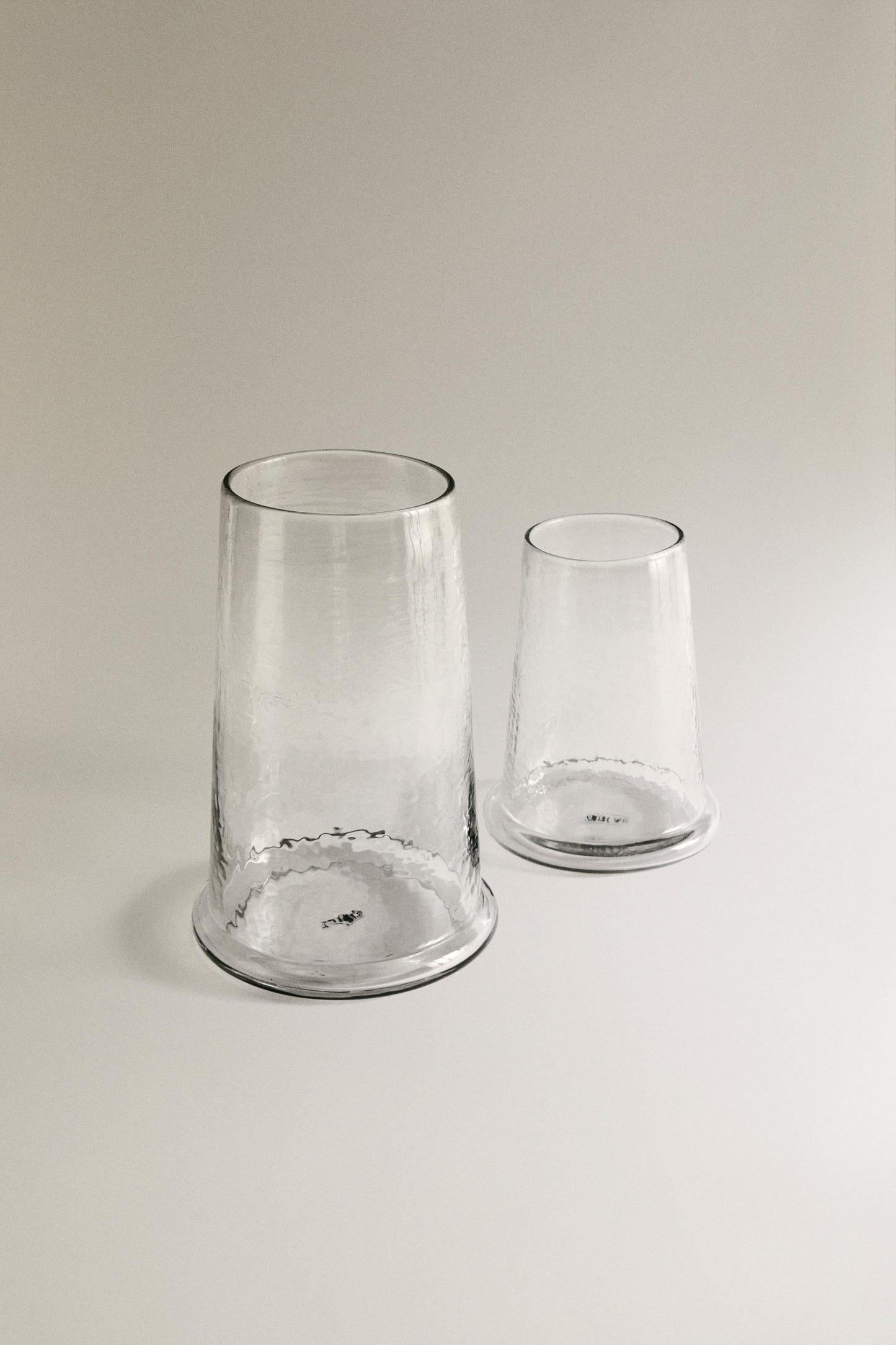 Vase, glass, conical shape