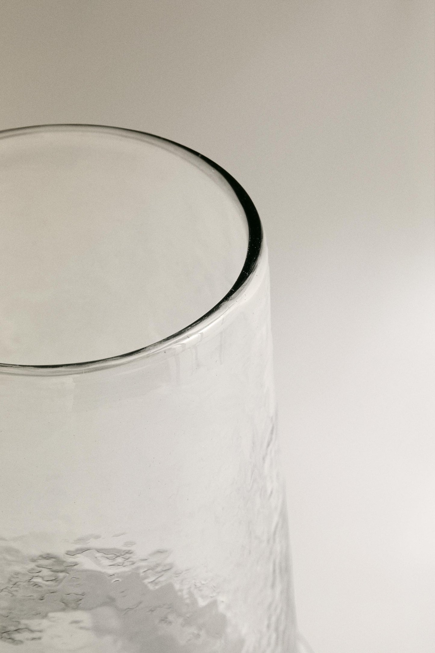 Vase, glass, conical shape