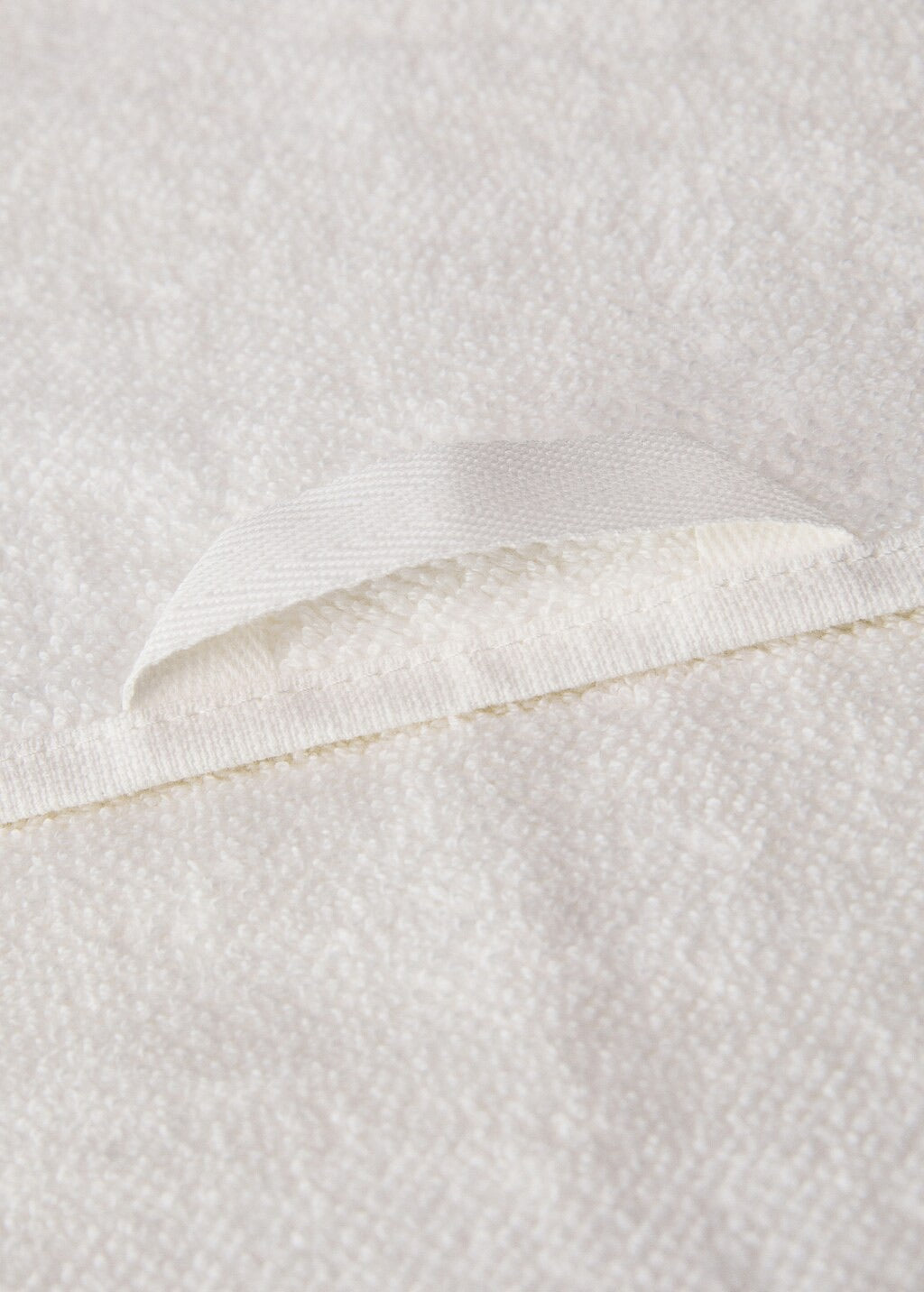 Towel, waffle trim and fringe, 480 g/m2, off white