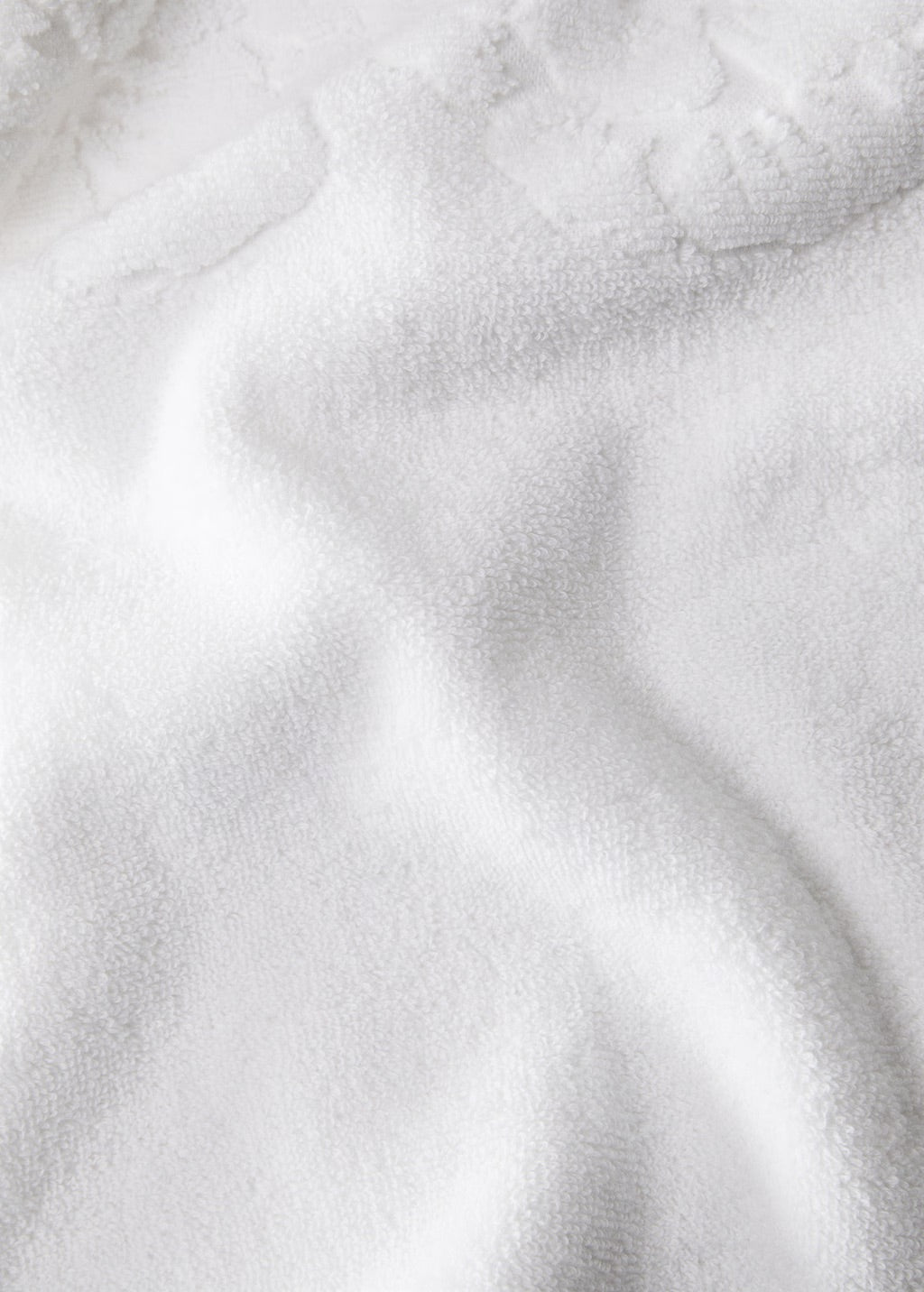 Towel, floral trim, 480 g/m2