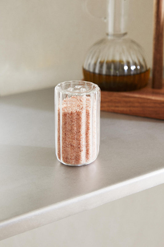 Salt shaker, beveled borosilicate glass