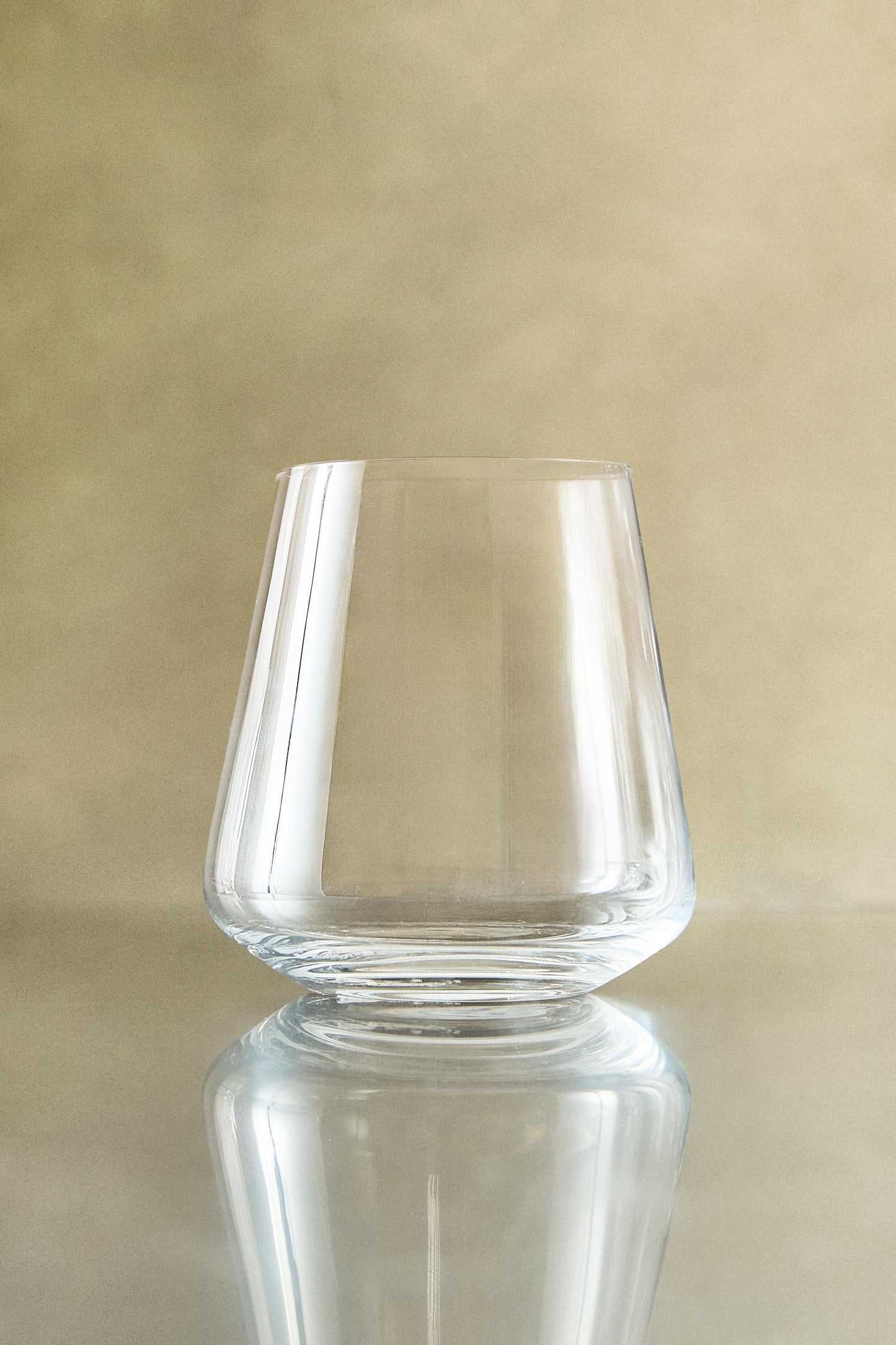 Drinkware, tumbler, transparent crystalline, 3.9"
