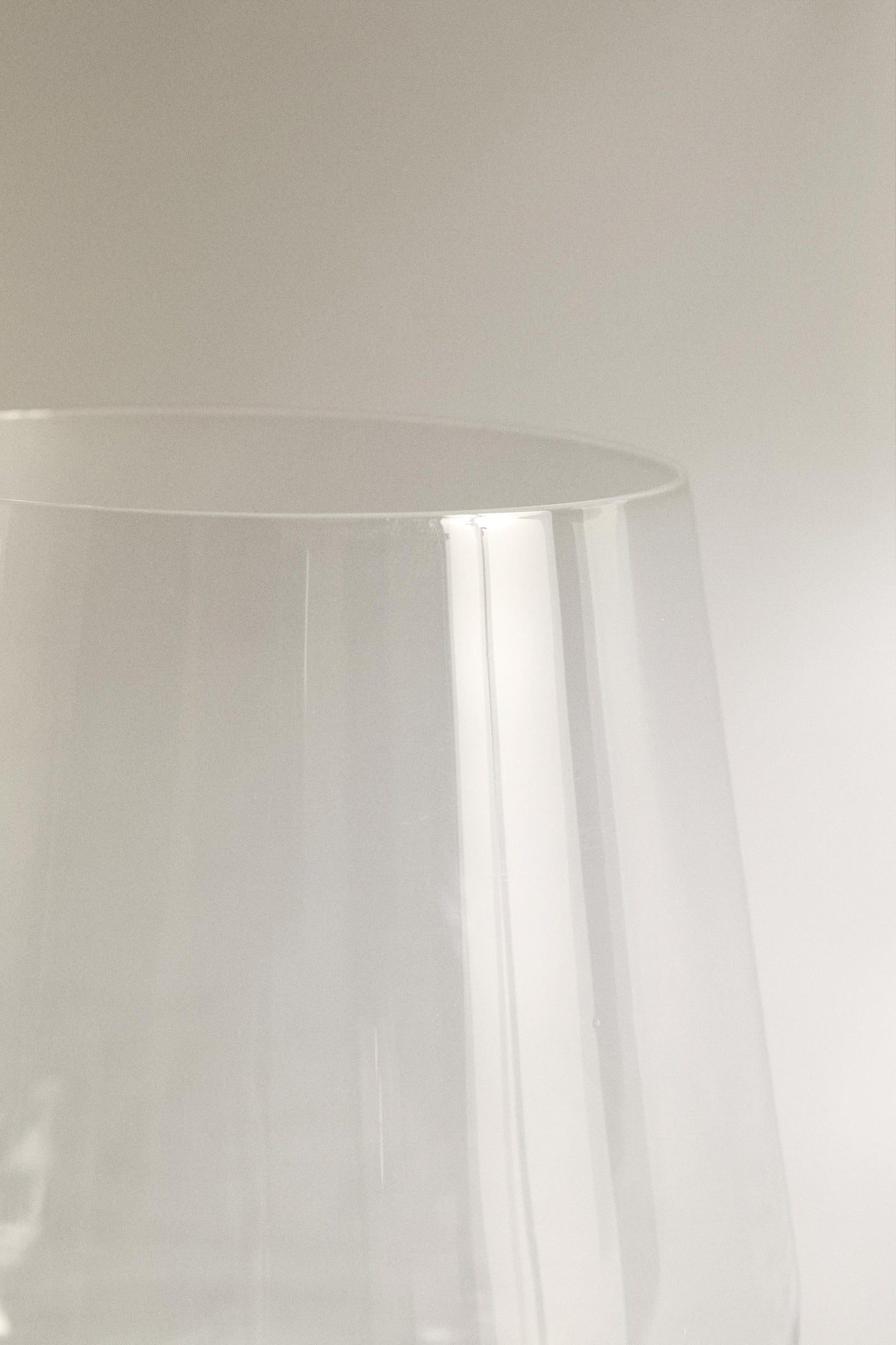 Drinkware, tumbler, transparent crystalline, 3.9"