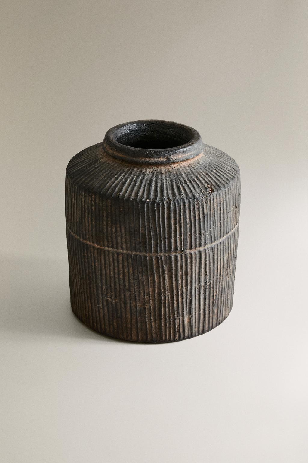 Vase, stoneware, vertical lines, 10.2"