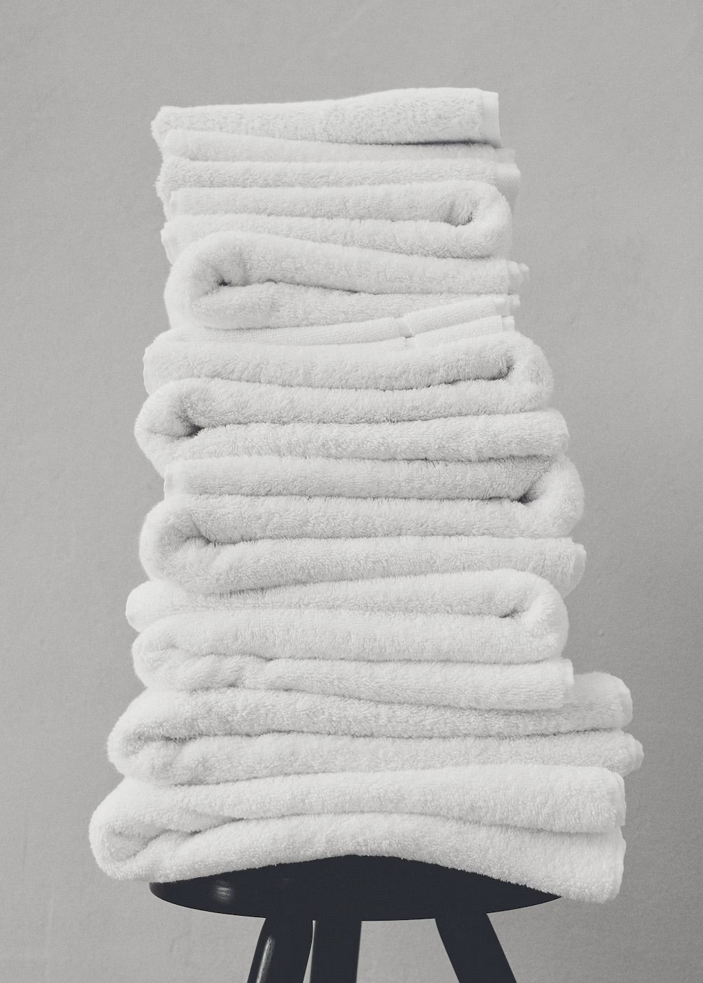 Towel, soft with smooth design, 600 g/m2, ecru