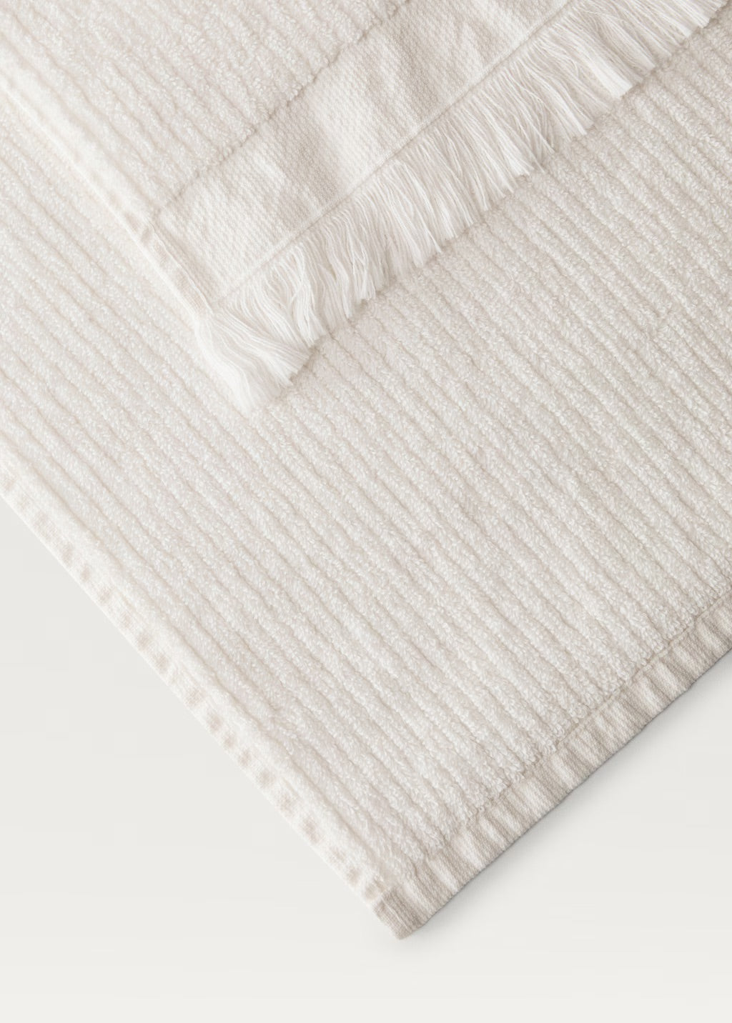 Towel, stripe-embossed with fringes, 650 g/m2