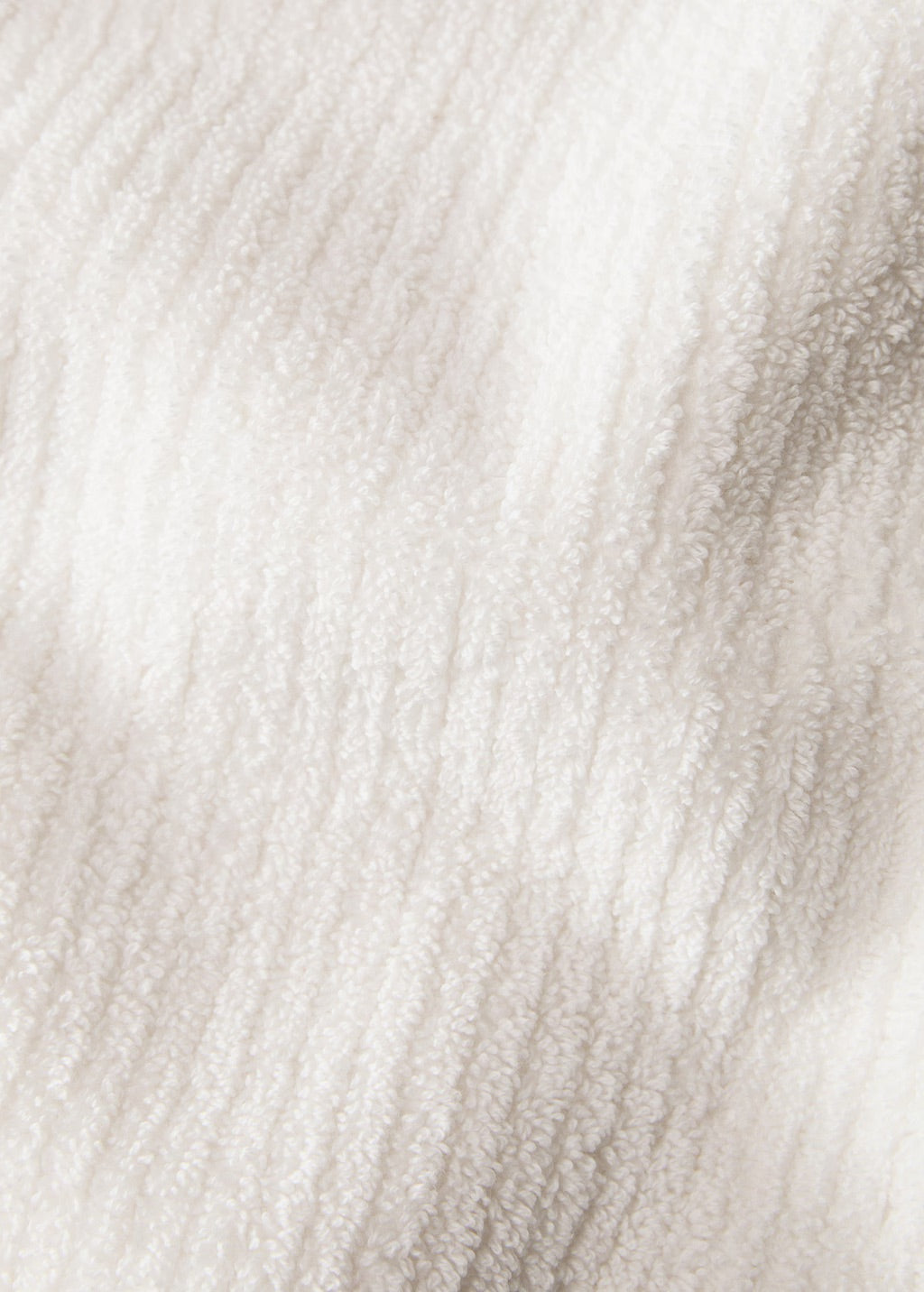 Towel, stripe-embossed with fringes, 650 g/m2