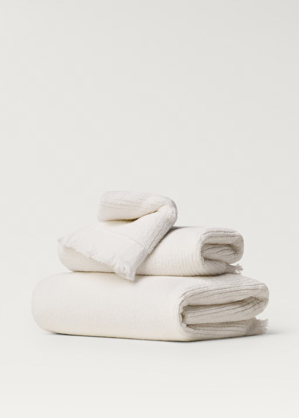 Towel, stripe-embossed with fringes, 650 g/m2