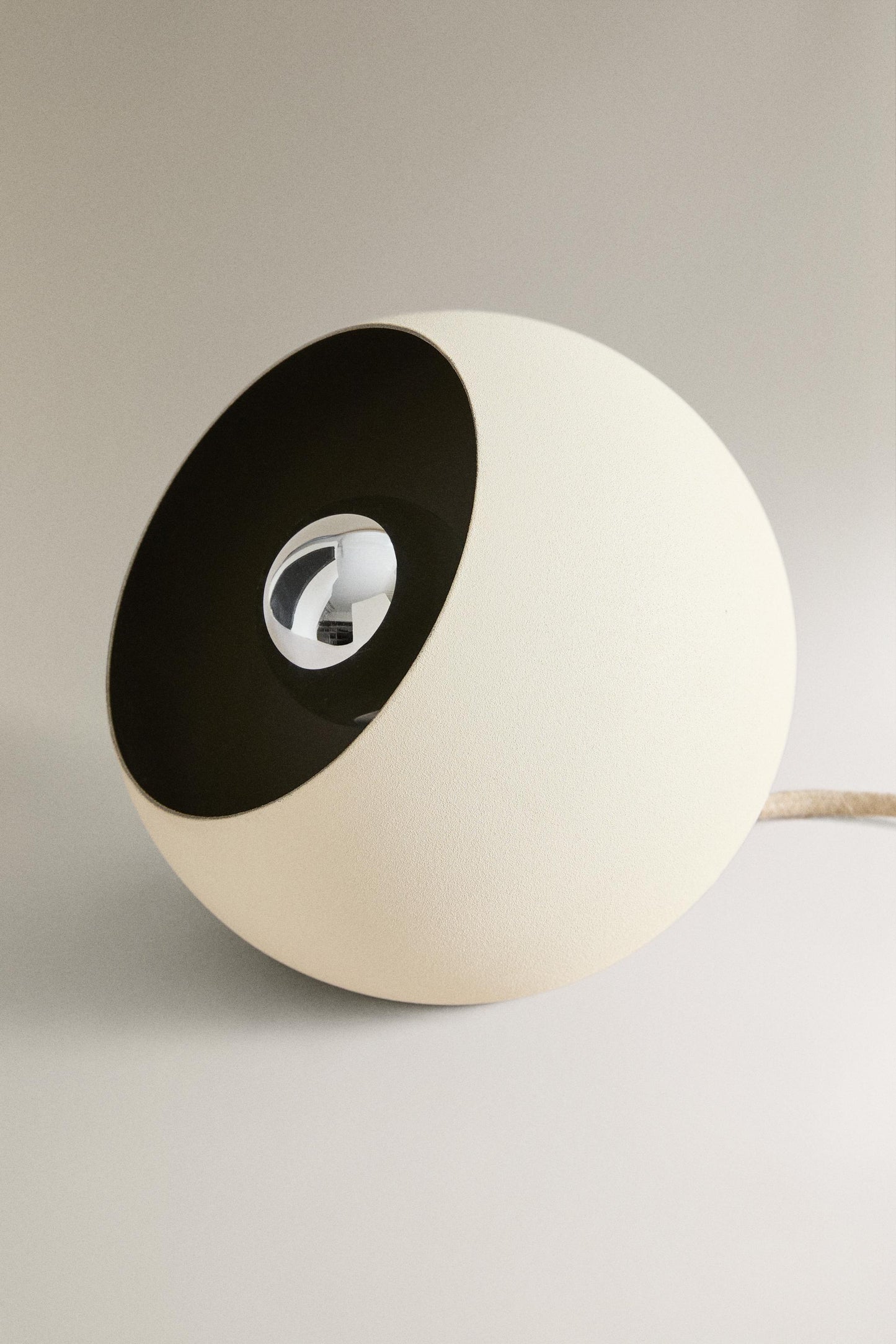 Desk lamp, metal, semi-sphere, 7.1"