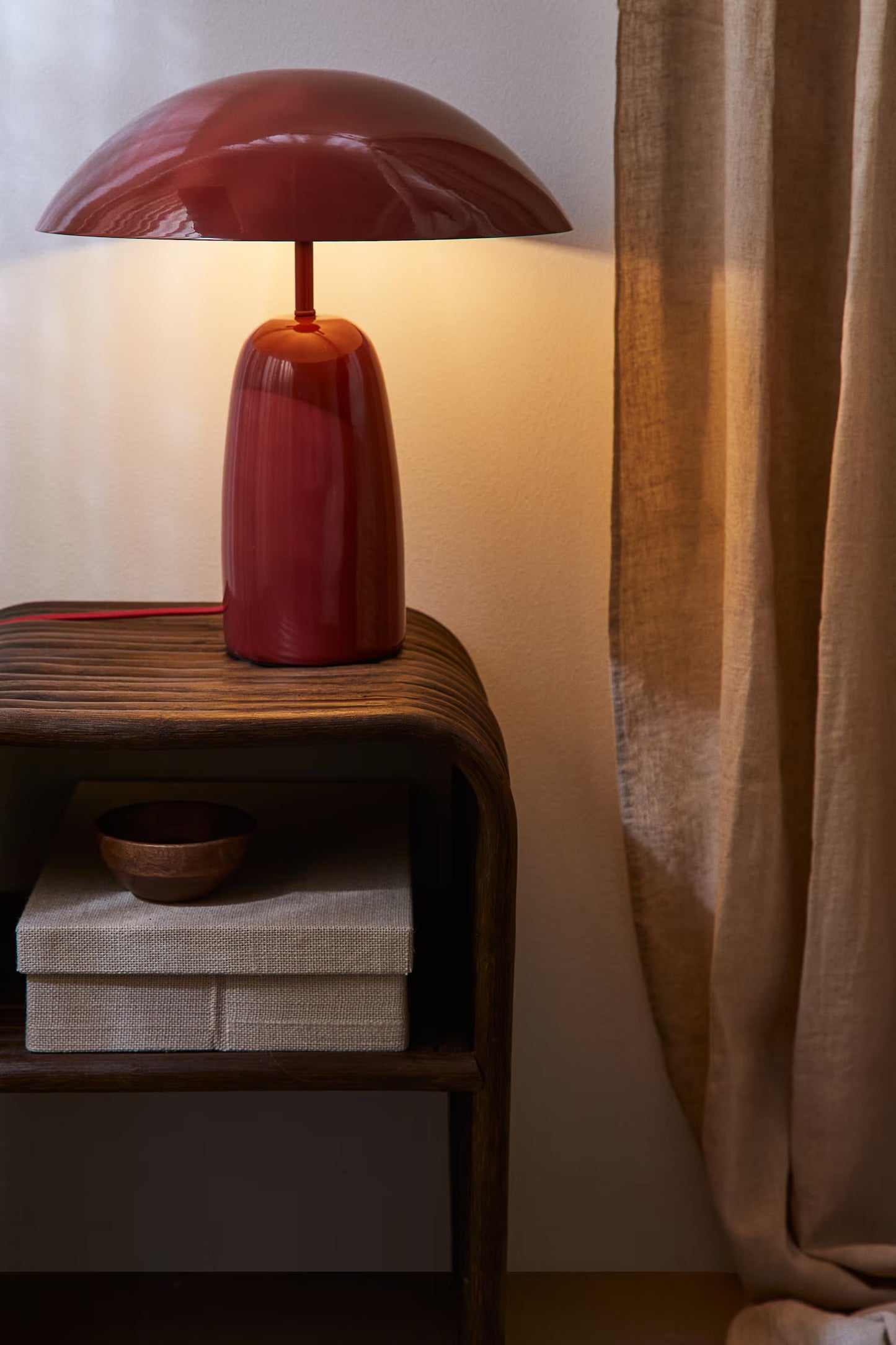 Desk lamp, lacquered metal, dark red