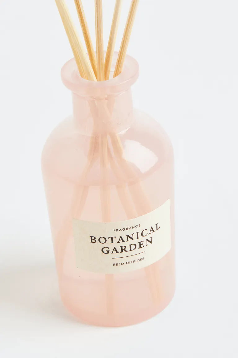 Home fragrance, reed diffuser, botanical garden