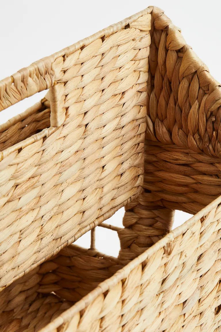 Storage, house-shaped book storage, braided water hyacinth straw