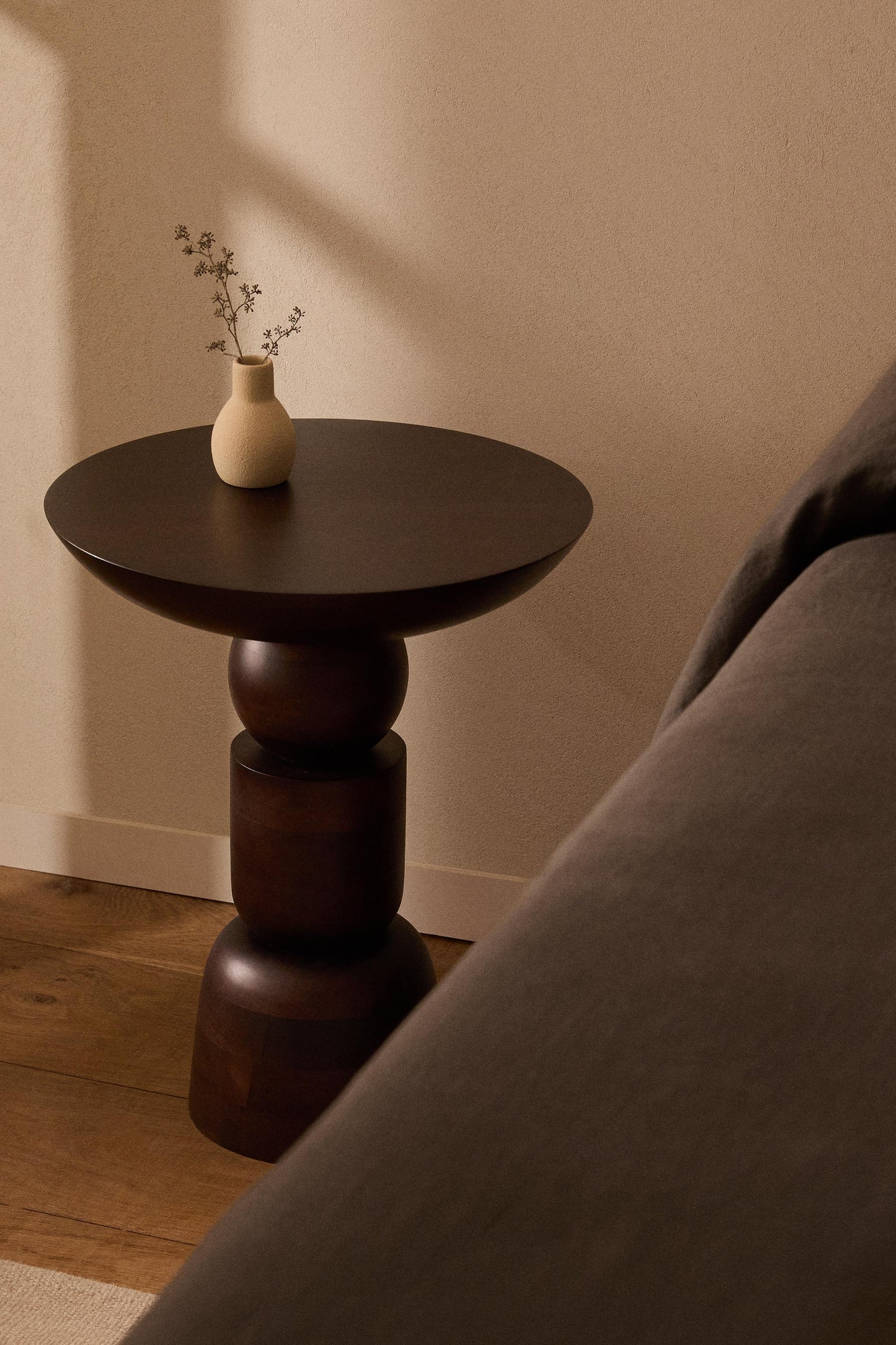 Side table, mango wood, geometric base