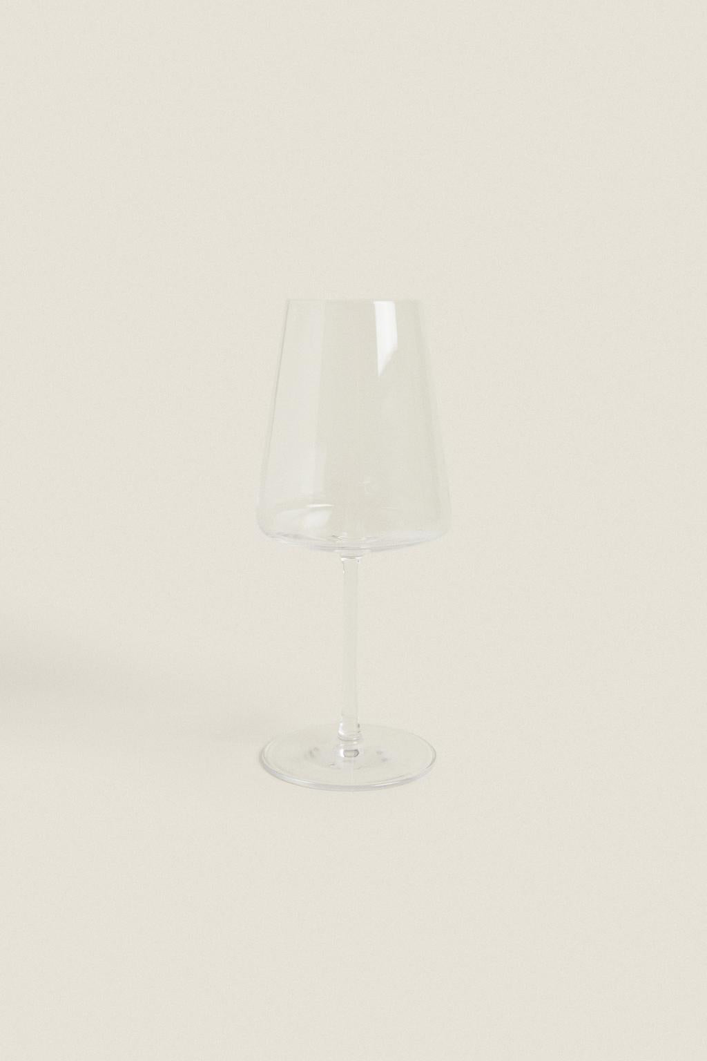 Glassware, wine glass, 8.9"