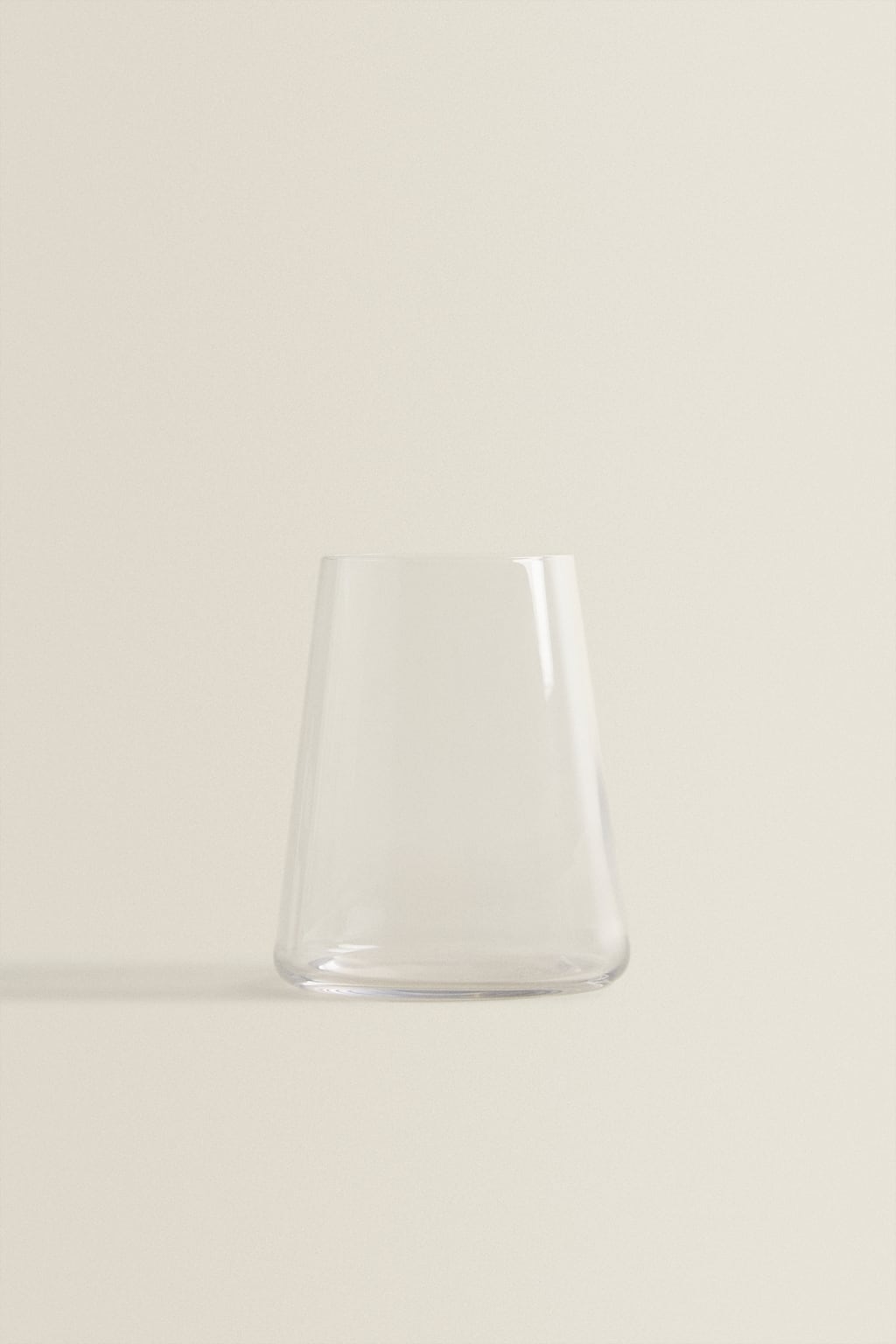 Glassware, tumbler glass, 3.9", cone shape